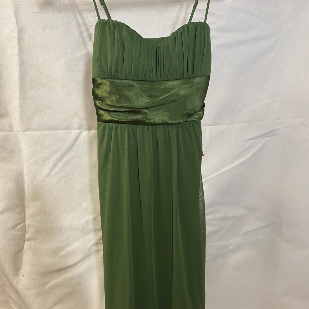 Green empire cut mini dress Size Small